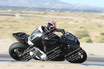 media/Oct-26-2025-Race Pace (Sun) [[c1447ca738]]/Verified/1-Turn 9 Inside (930am)/